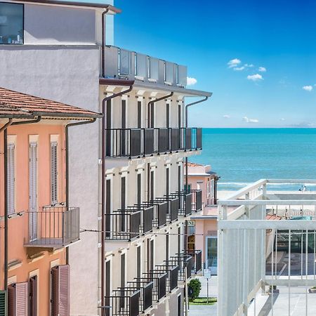 Hotel Stella D'Italia Viareggio Luaran gambar