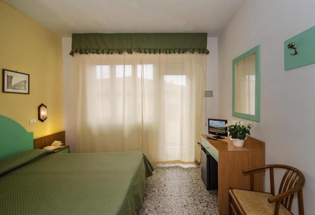 Hotel Stella D'Italia Viareggio Luaran gambar