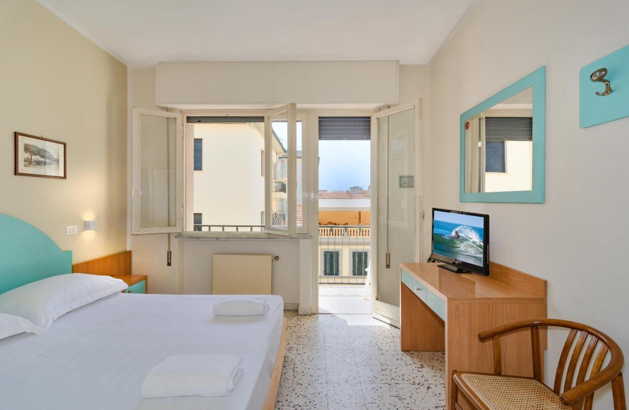 Hotel Stella D'Italia Viareggio Luaran gambar