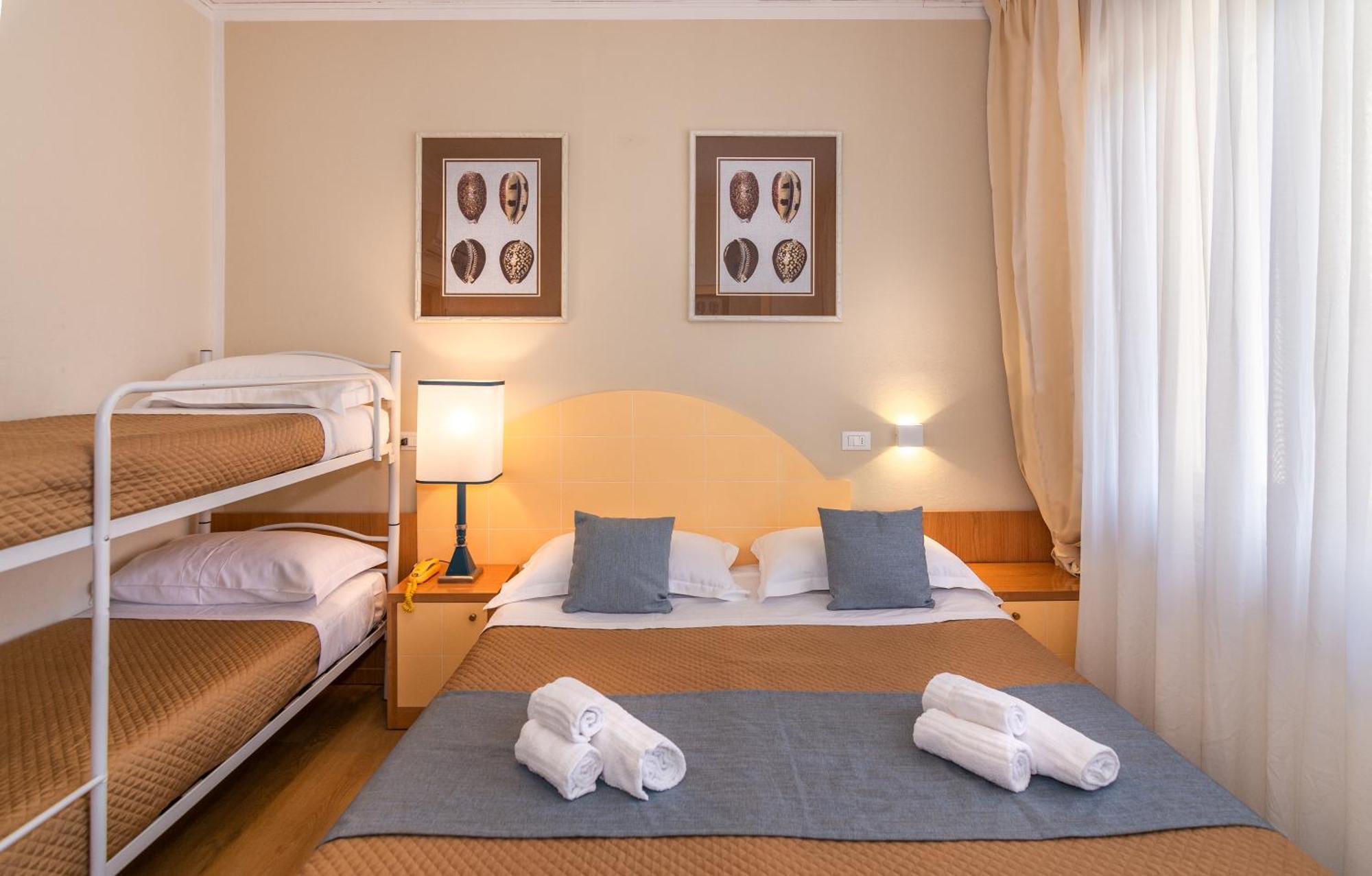Hotel Stella D'Italia Viareggio Luaran gambar