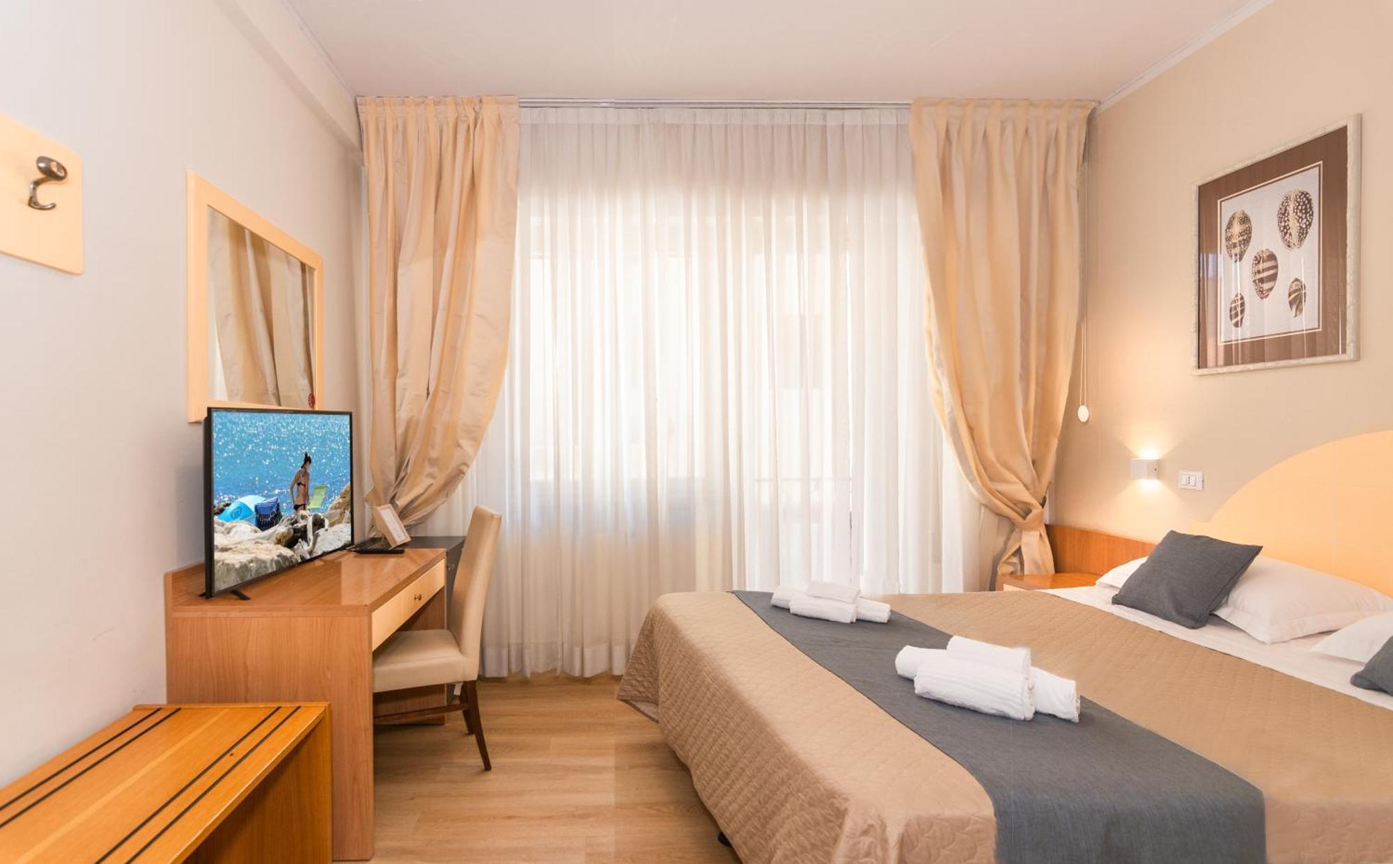 Hotel Stella D'Italia Viareggio Luaran gambar