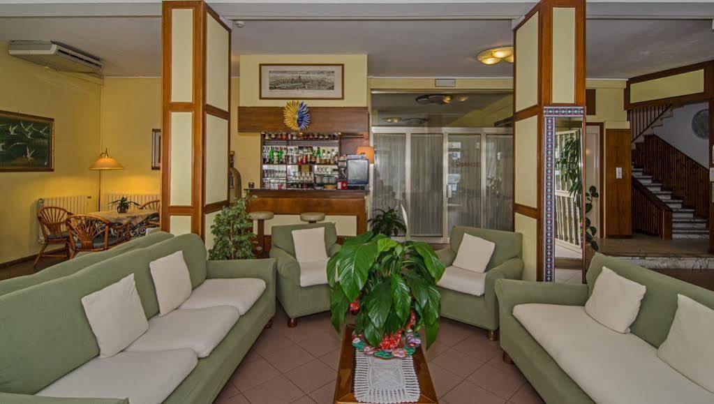 Hotel Stella D'Italia Viareggio Luaran gambar